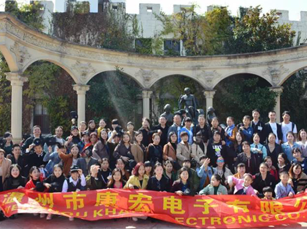 | 橫店游記 | ——不止工作，還有詩(shī)，遠方和狂歡